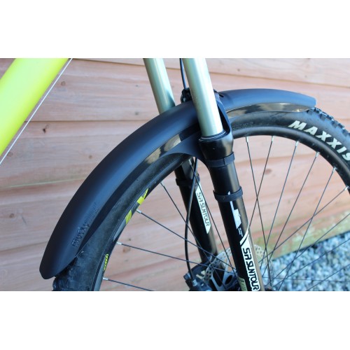 MudGuard lang schwarz